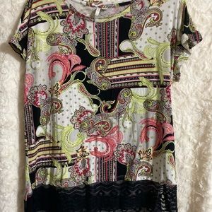 Nice print top Size L